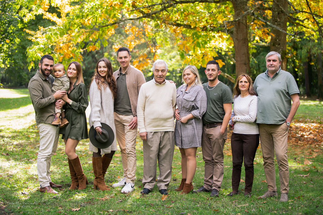 photo grande famille en automne